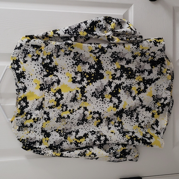 NY&Co floral blouse - Picture 2 of 2